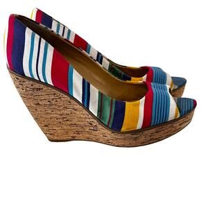 Nine West Twillow textile uppers awning multi stripe. Size 8’9.5